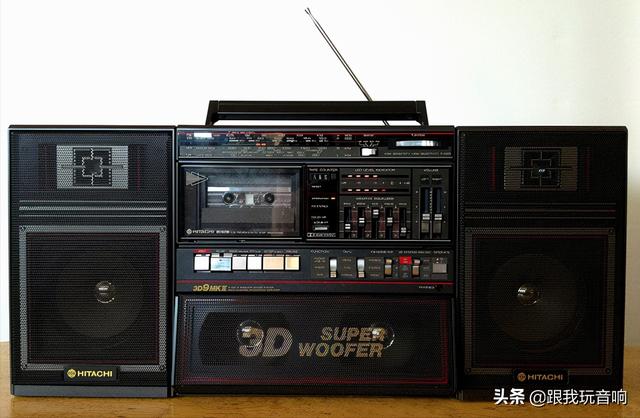 日立 Hitachi TRK-3D9 单卡收录机 4波段收音机 便携式立体声音响