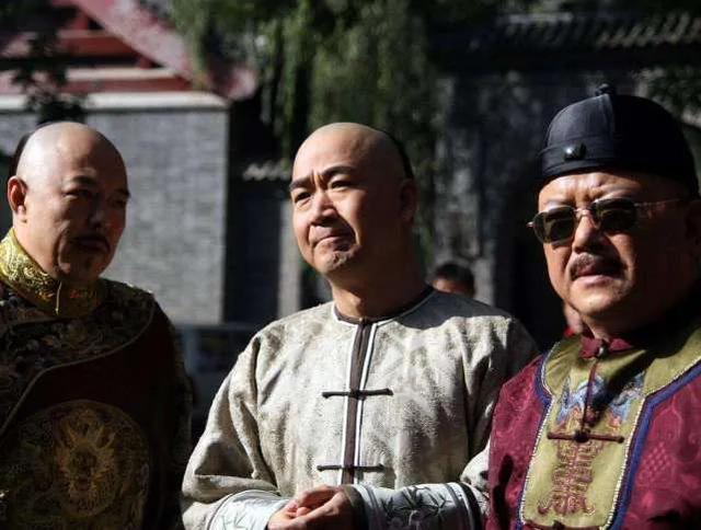 嘉庆赐死和珅之后，纪晓岚的结局如何？