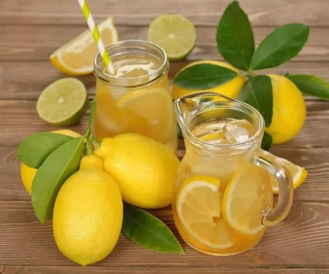 大吃大喝不用愁？只要天天喝苏打水，“痛风”就不会找上你？