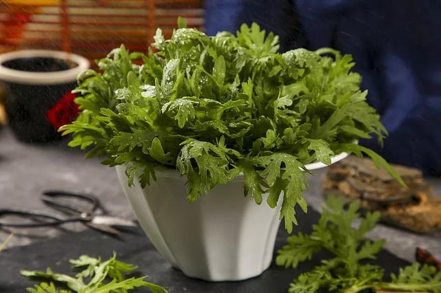 肺纤维化患者可以常吃哪些蔬菜和肉？有哪些禁忌？