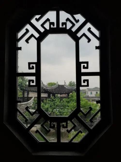 刘飞芳诗歌