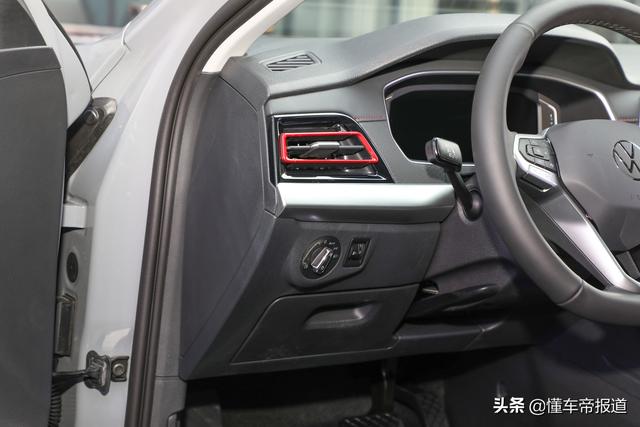 新车 | 小号帕萨特？实拍大众新款朗逸星空版，或4月北京车展上市