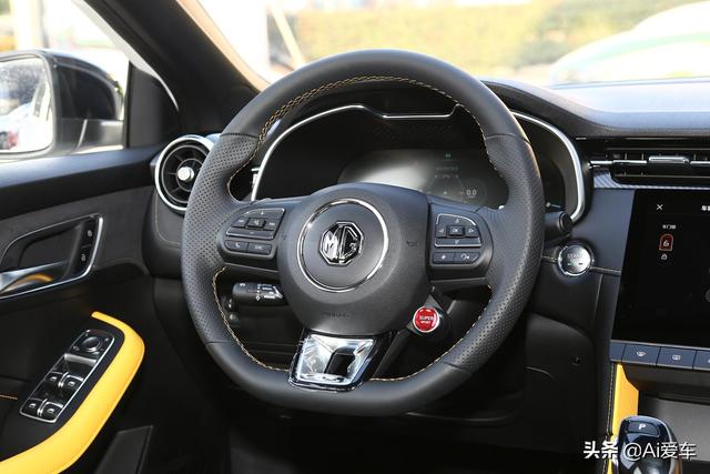 1.1L油耗，低价大空间大马力家用车，AMT变速箱，带你看名爵6 PHEV