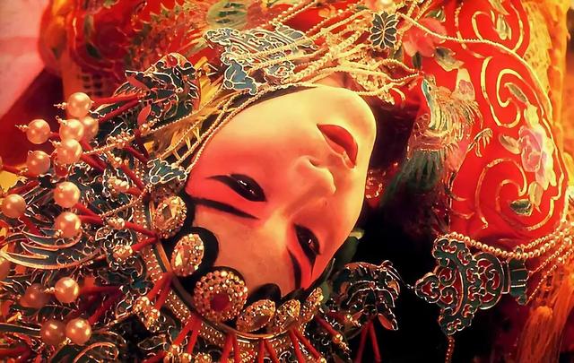 19年后才懂张国荣：他悲剧人生的关键，不是挚爱唐鹤德也非张柏芝
