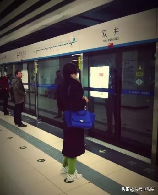 260亿身家富豪解直锟去世，和毛阿敏生两娃，17岁女儿演中国医生