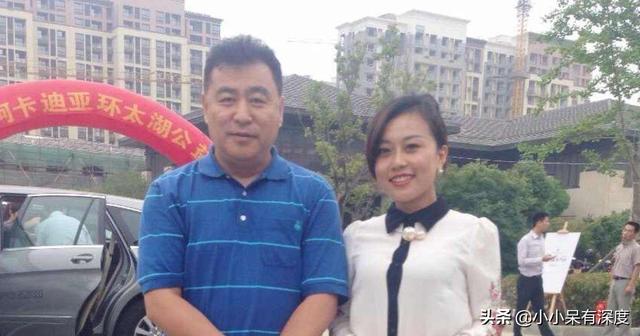 张宏民晒照，是一个年轻漂亮的小女生，他终于脱单了？
