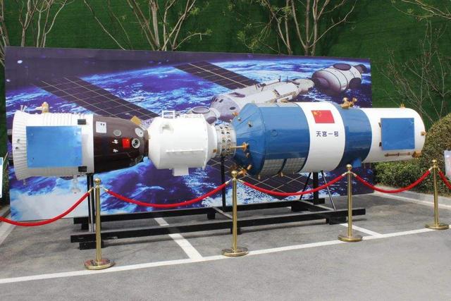 突破！神舟飞船可用于太空旅行，万亿巨大市场，我国要分一杯羹