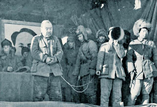 1937年，周恩来劳山遇刺，11名警卫壮烈牺牲，究竟何人如此大胆？