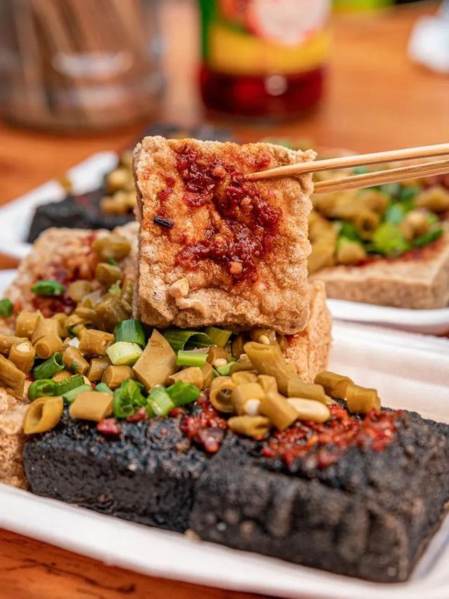 广东沙河服装批发市场（地摊货源批发网）