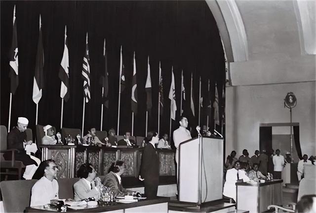 1963年，中巴边界谈判，巴铁为何同意将喀喇昆仑走廊归属中国？