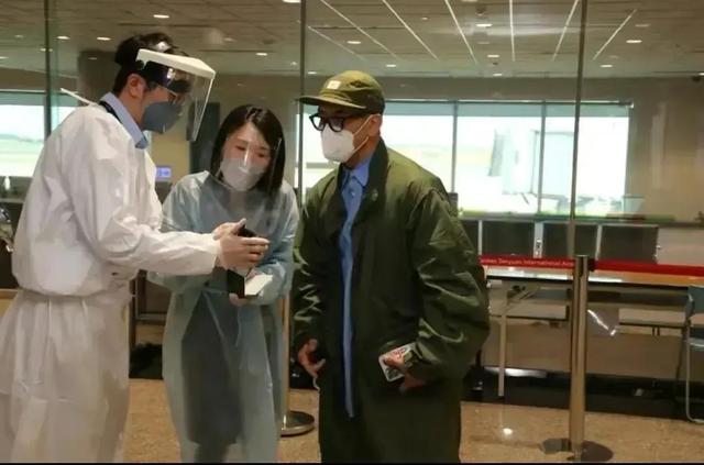 相比于大S新欢一身的腱子肉，汪小菲“暖妻”的10个细节，更实在
