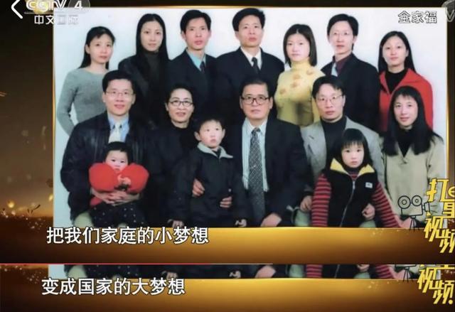 7岁女孩读书上千本，妈妈：我们给不了学区房，但可以给孩子书房