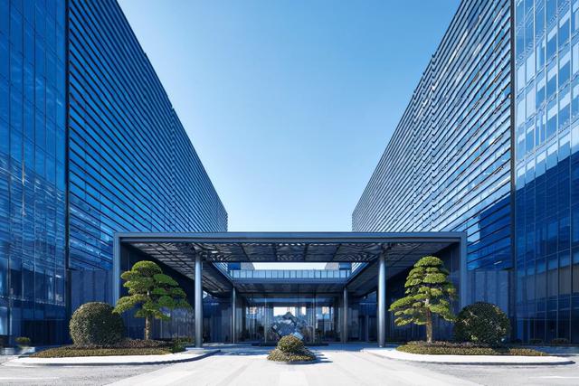 金螳螂、亚厦装饰、广田集团这些建筑装饰行业“领头羊”怎么了？