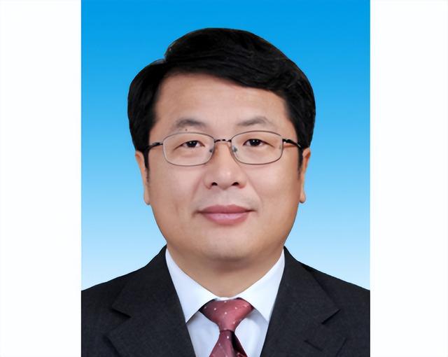 中国共产党广东省第十三届委员会书记、副书记、常委名单