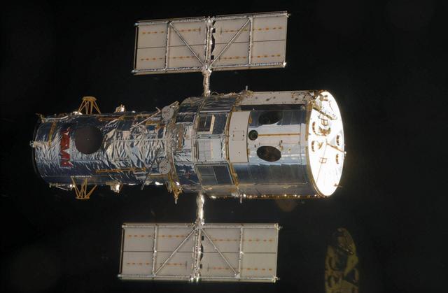 已运行超过10亿秒！哈勃曾发现“星际大战”遗迹：星系被打出巨洞