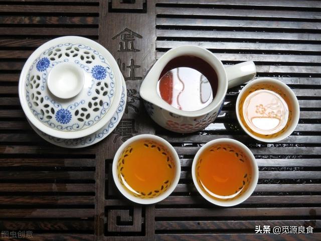 有多少人习惯喝隔夜茶，据说“隔夜茶，会有毒”，到底能不能喝？