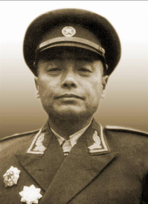 1931年，少将张行忠住院，见一名护士眼熟，事后得知是自己的妻子