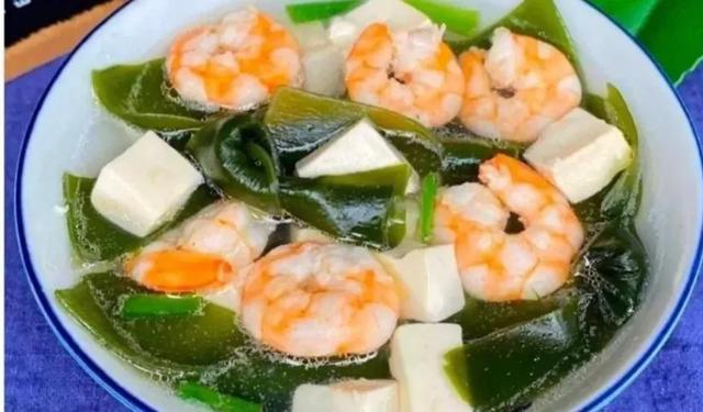 早上多熬这几种汤，孩子喝了补钙，大人喝了减脂，营养又美味