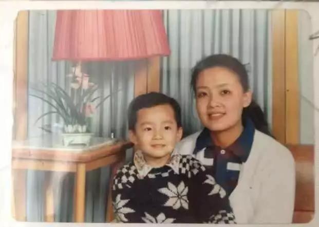 汪小菲：跟大S十年婚姻是我不愿谈及的过往，如今只想陪儿女成长