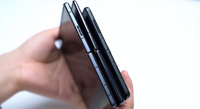 华为、三星还是vivo？这里有一份折叠屏选购指南
