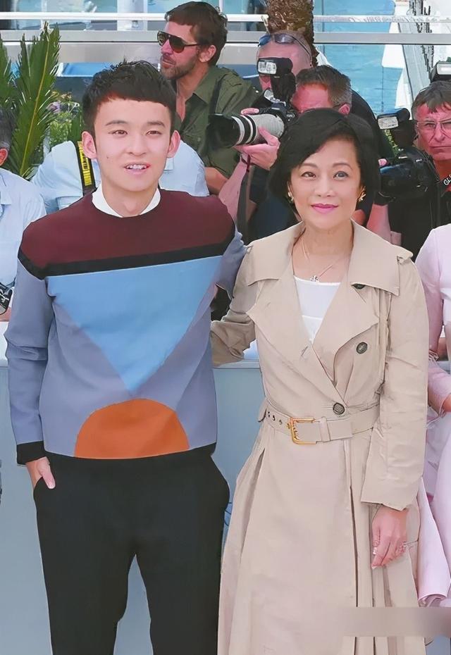 王京花王京花旗下艺人