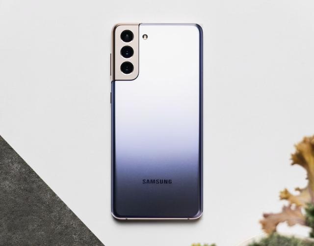 “跳水”手机排名！2022年最值得入手的4款新机，最高下跌2300元