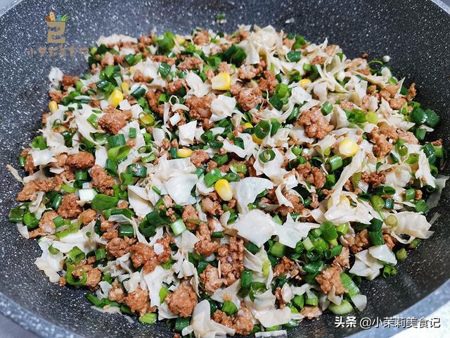 春天小葱是个宝，维C是苹果3倍，趁应季多吃几次，好处很多人不懂