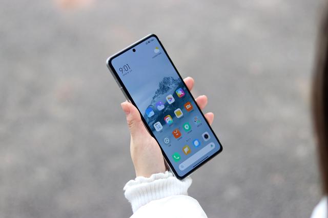 8GB+256GB和12GB+128GB，手机内存到底应该怎么选？