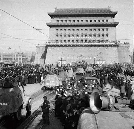 林彪笑入平津：“我不入关还是无敌之将，一入关就成了汉贼曹操”