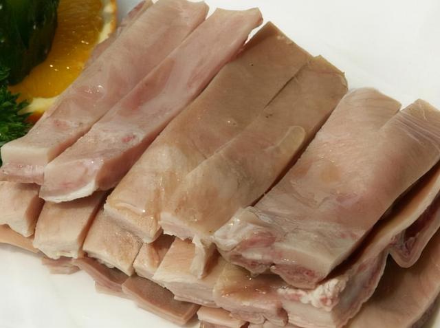 俗话说“一个猪肚十副药”是什么意思？常吃猪肚身体会有哪些变化