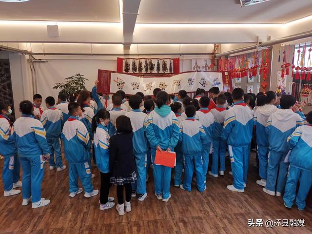 「世界读书日」环县博物馆开展“登灵武台，访环县塔”社会实践活动