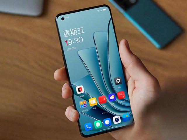 国人换机离不开的4款“零差评”手机，买不了吃亏，你买对了没？