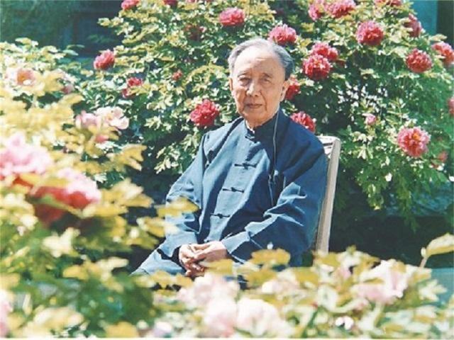 1969年，广西一山村挖出一口棺材，郭沫若为何气得连叹三声？