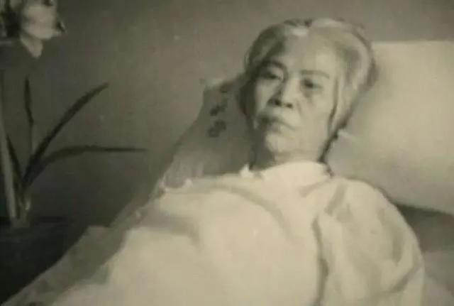 1958年，贺子珍向朱旦华袒露当年离开毛主席的原因：我没见过世面