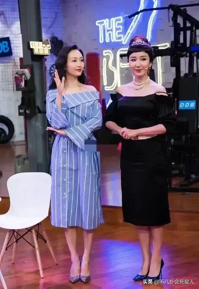 女演员的脸有后遗症，舒服了，娄艺潇的脸肿了；小强和柠檬嘴歪。
(图12)