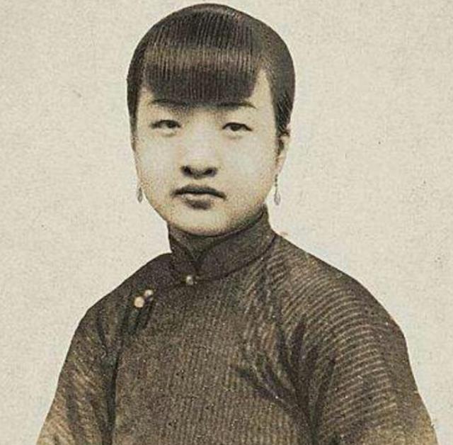 二代宋氏三姐妹，成就完全不及姑姑，却个个嫁名人，生活依旧精彩