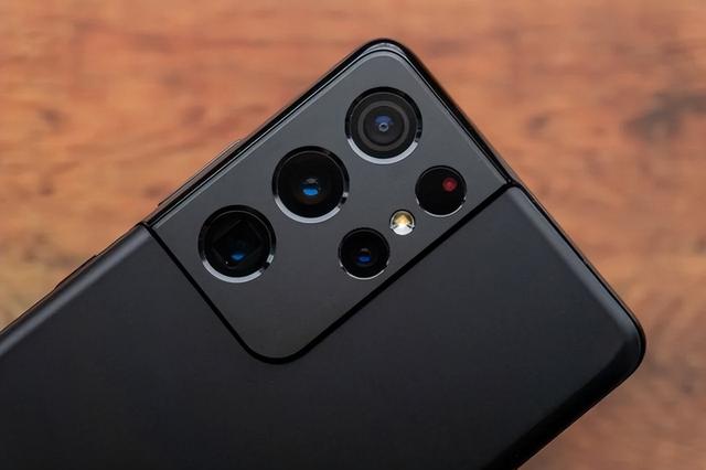 发布至今下跌2100元，12GB+256GB，100倍变焦旗舰售价大跳水