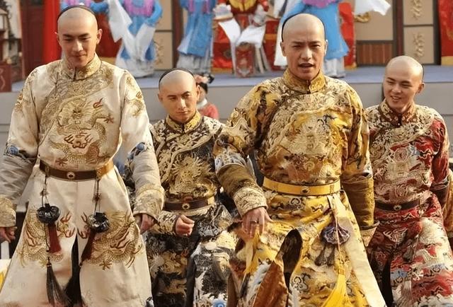 为什么康熙刚死，雍正就将宜妃赶出宫？百年后才知道原因