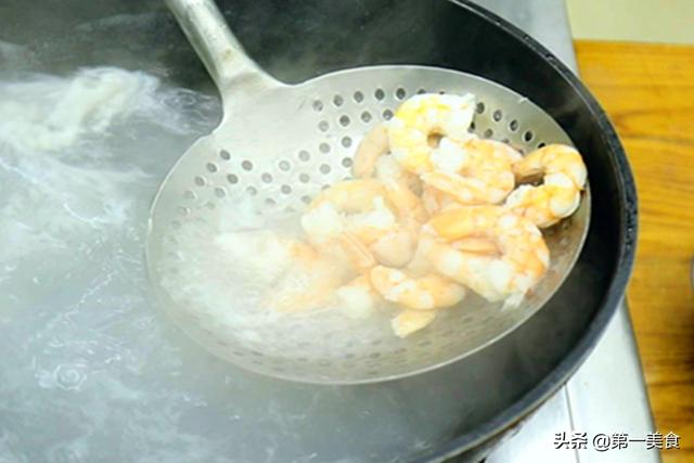 建议中老年人:5种“高卵磷脂”食材要多吃！健脑益智，越吃越年轻