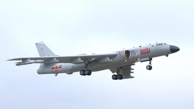 歼-10CP成功出口！涡扇-10B功不可没，国产航发领域即将再创新高