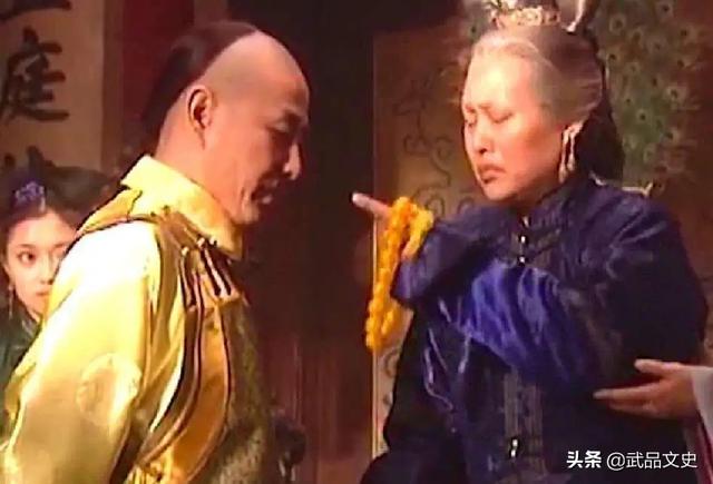 孝庄去世后停灵37年，康熙为何不将祖母下葬？不是不想，实在不敢