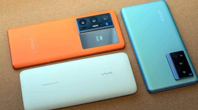 买手机不要盲选，内行人建议安排这4款，用三五年不卡顿不成问题