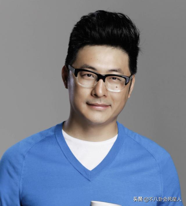 李湘简介:李湘又离婚了！闪婚、骗婚、吃软饭，她的前任一个比一个渣