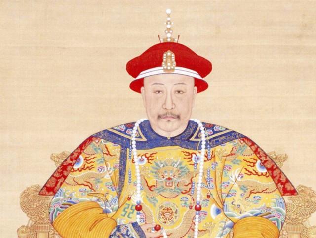 因相貌太丑乾隆出上联挖苦，却被他当场对出，乾隆大喜：赐他探花