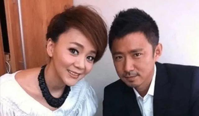 "尔豪"变硬汉,老婆是母亲学生演过《知否》!最红时甘愿为妻子隐退