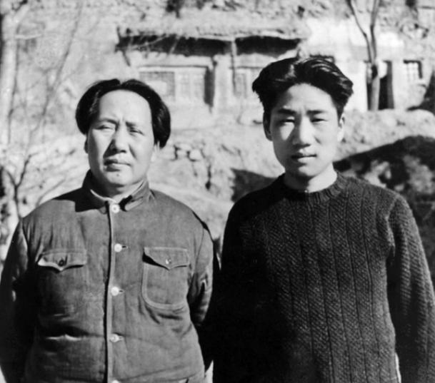 林彪列4点原因反对援朝，毛主席坚持出兵，蒋介石：没人打得过他