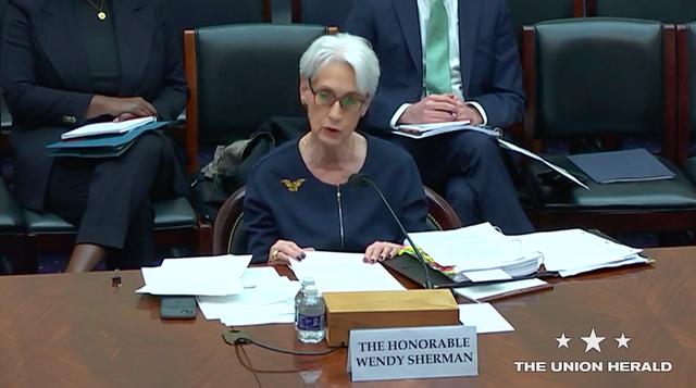 美国人吃了豹子胆，威胁中方？美高官：中国要吸取教训，不要攻台