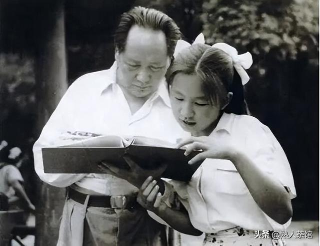 1962年李银桥被调走，毛主席含泪嘱托：我死后帮我照顾娇娇和李讷