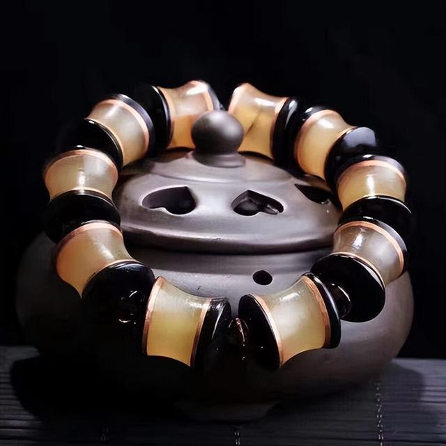 穿山甲鳞片佩戴忌讳(动物骨头类的文玩有哪些)