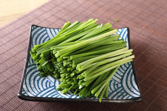 阳春三月，养肝“黄金期”，10食物要多吃，滋阴养肝，越吃越年轻